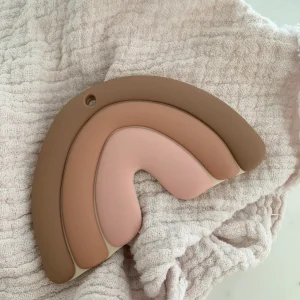 Rainbow Teether, Rose Nude
